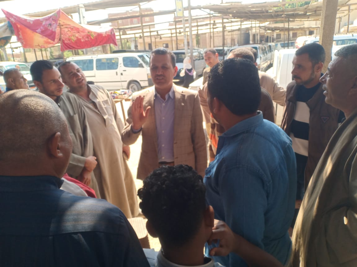 داخل محطات الوقود 