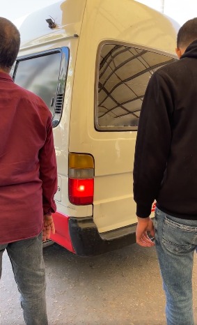 تشييع جثمان زوج الفنانة عارفة عبد الرسول من مسقط رأسه بالإسكندرية