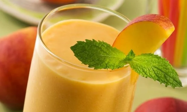 طريقة عمل مشروب الخوخ بأفضل وصفة