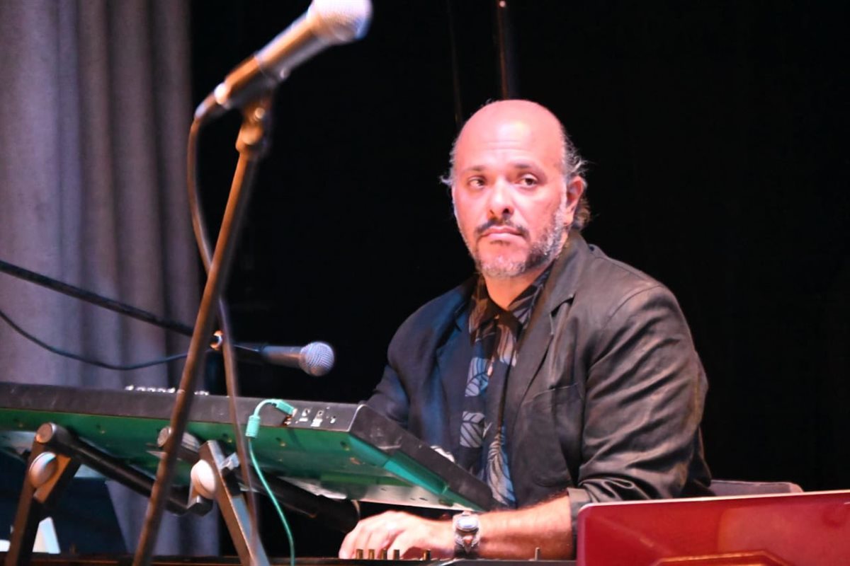 لقطات من حفل فرقة إيجيبادور بمسرح معهد الموسيقى العربية