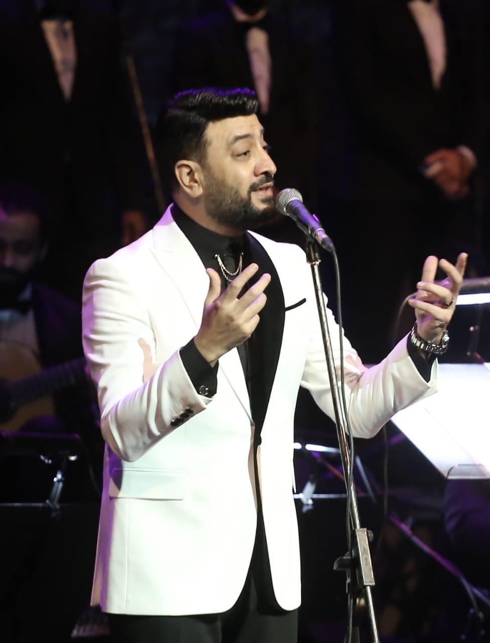 لقطات من حفل نجوم الموسيقى العربية بأعمال العندليب في الأوبرا