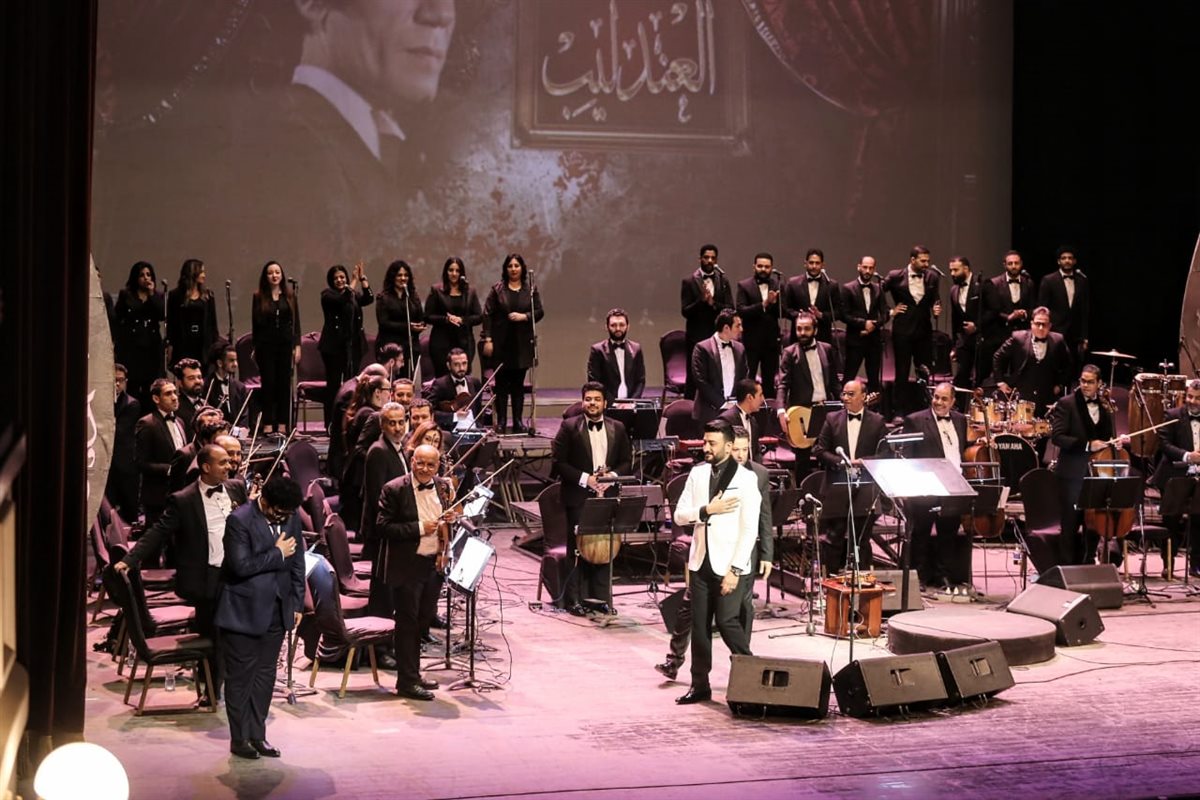 لقطات من حفل نجوم الموسيقى العربية بأعمال العندليب في الأوبرا
