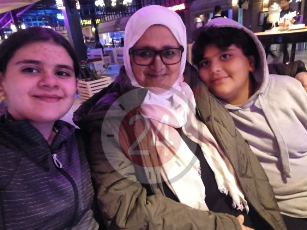 أحدث ظهور للفنانة عزة فؤاد بطلة فيلم شيء من الخوف رفقة أسرتها