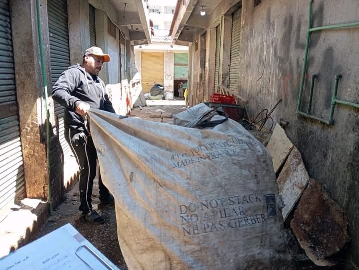 حملات إغلاق محال فرز القمامة 