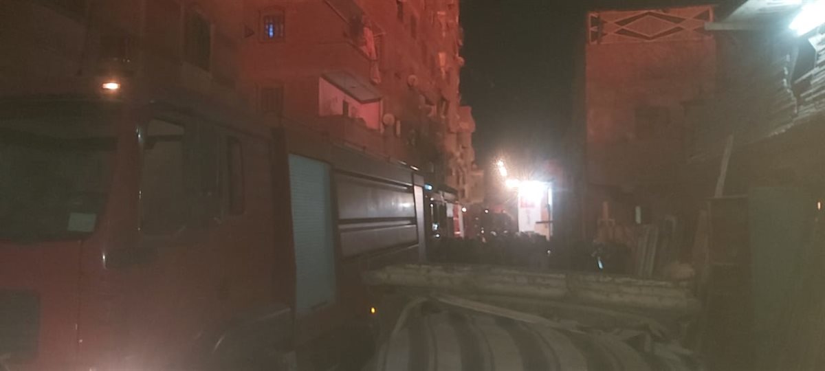  حريق مخازن أخشاب بالشرابية