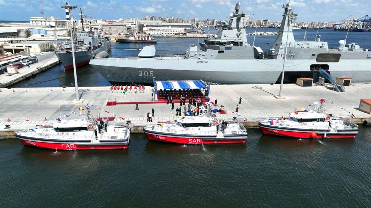 الإتحاد الأوروبي يسلم مصر لنشات بحث وإنقاذ من طراز SAR-1700