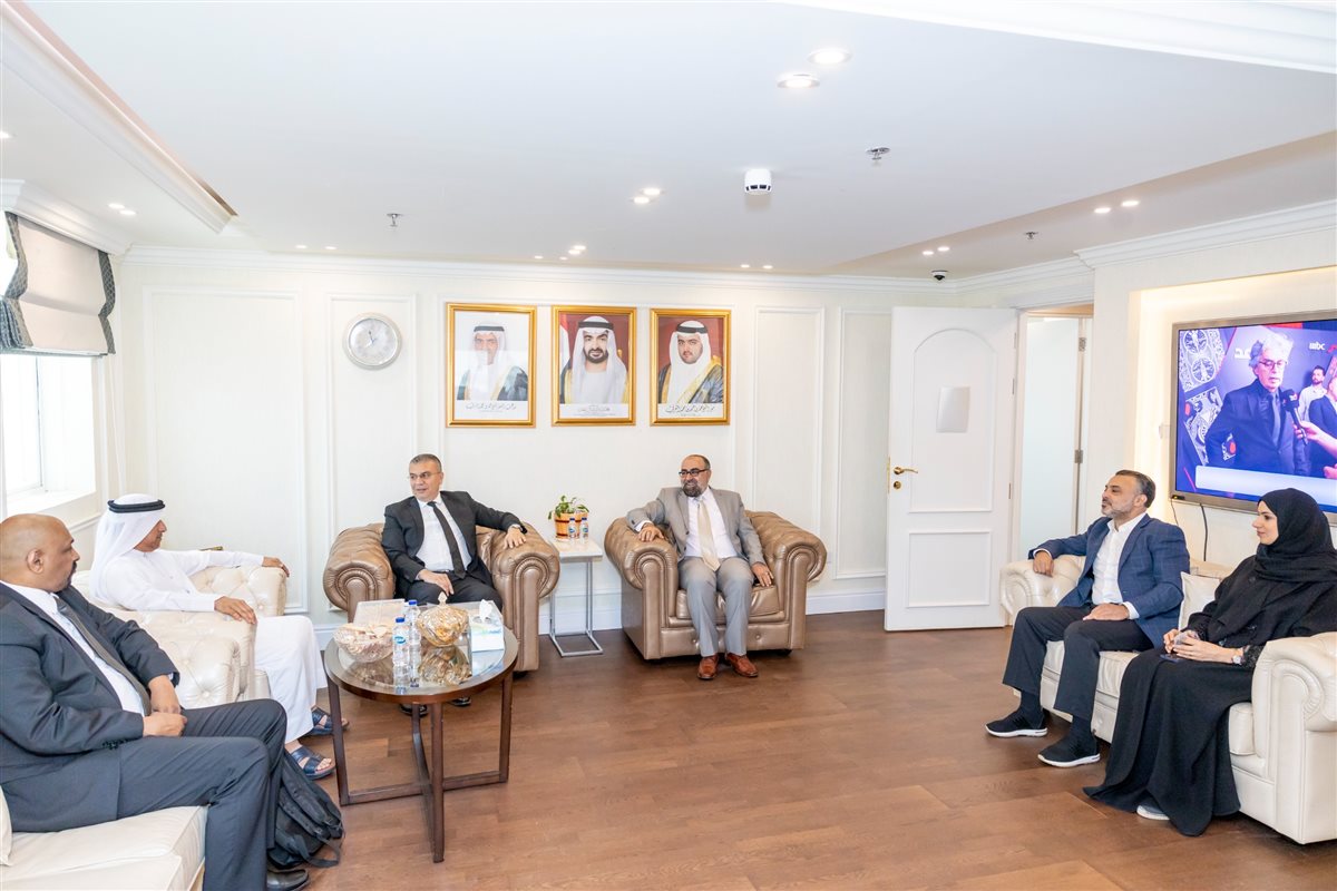 عمرو الليثي رئيس إتحاد إذاعات وتلفزيونات منظمة التعاون الإسلامي  يتفقد ستوديوهات التلفزيون وإذاعتي زايد والفجيرة  