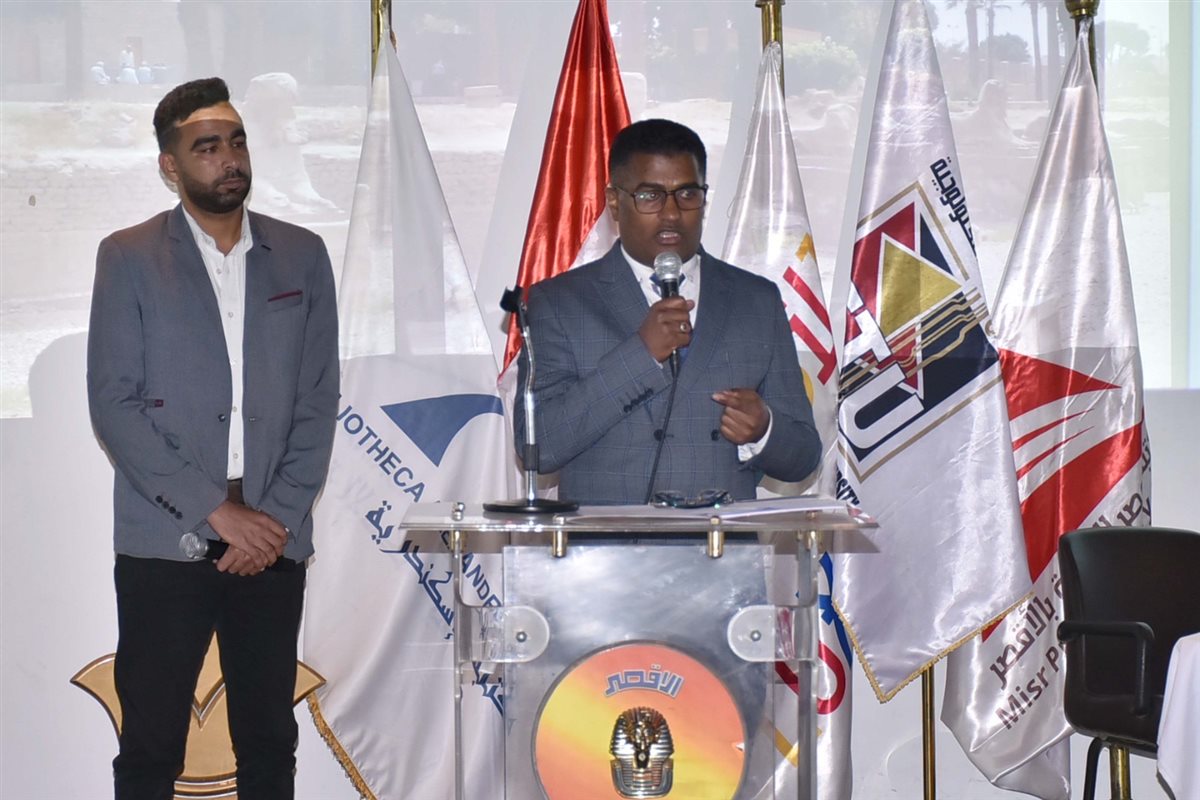 مبادرة ظواهر تعرض فكزتها