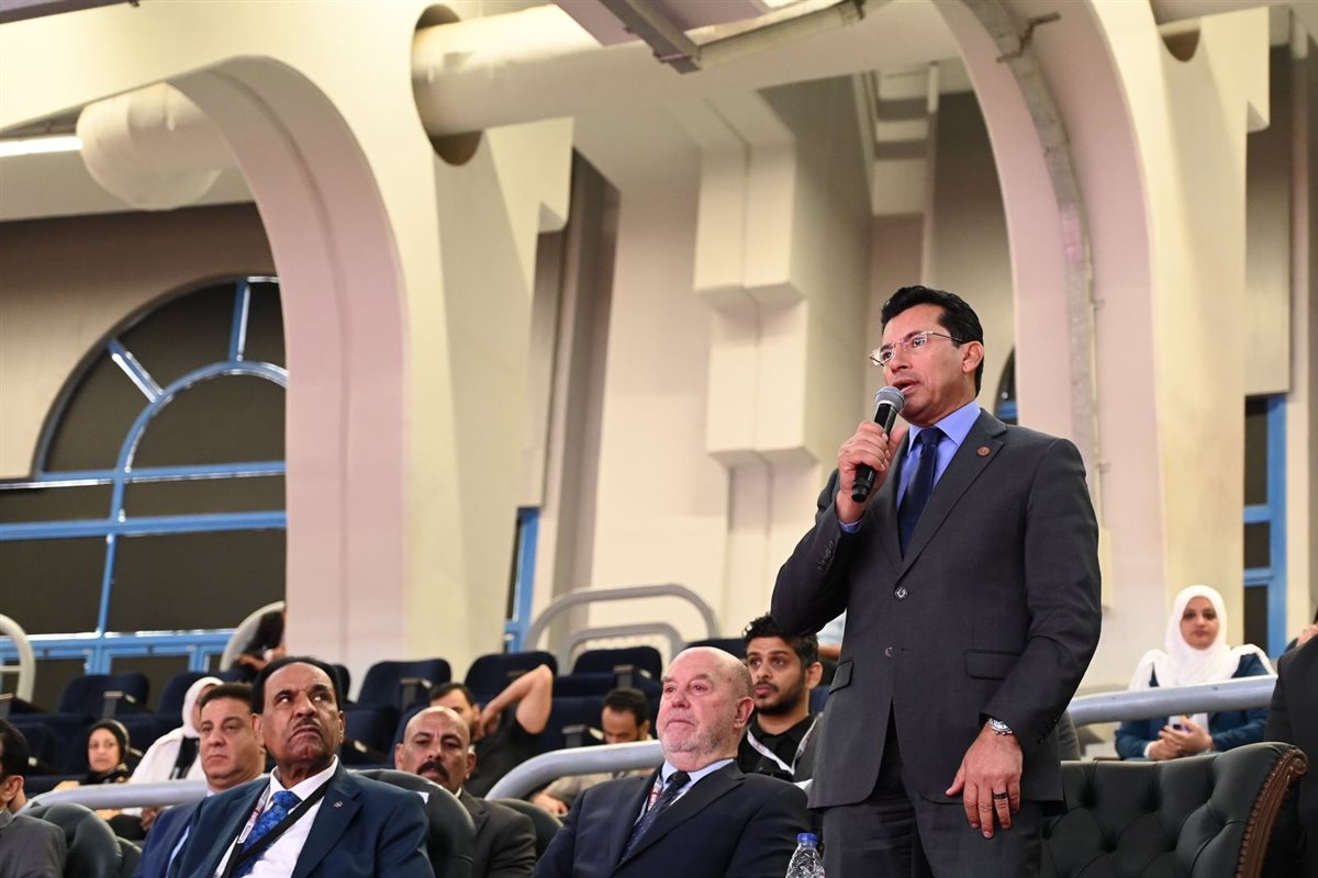  وزير الرياضة يشهد منافسات بطولة الدوري العالمي للكاراتيه البريميرليج 2025