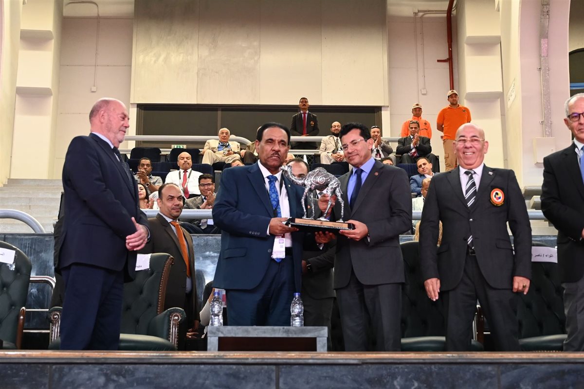  وزير الرياضة يشهد منافسات بطولة الدوري العالمي للكاراتيه البريميرليج 2025