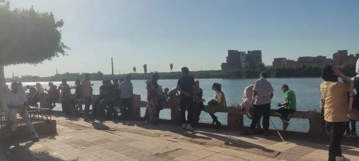 إقبال المواطنين علي الحدائق بالدقهلية