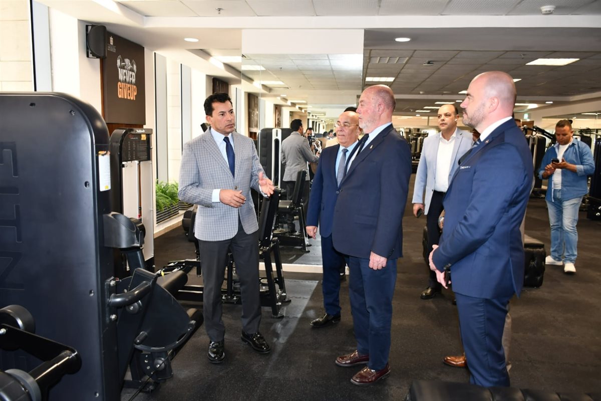 وزير الرياضة يستقبل رئيس الاتحاد الدولي للكاراتيه