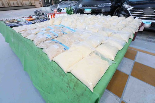 الداخلية تحبط محاولة تشكيل عصابي لجلب كمية كبيرة من المخدرات 