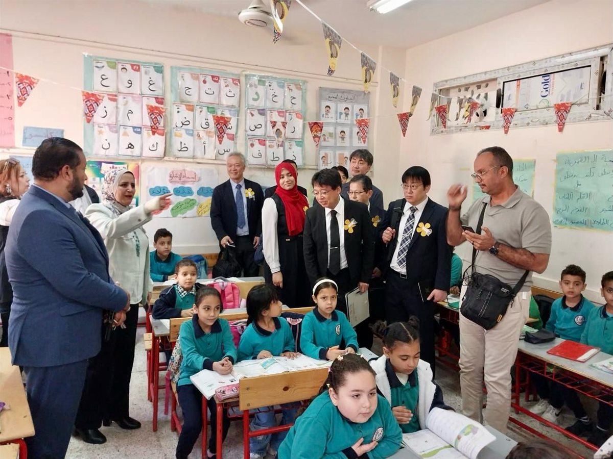 جانب من الزيارة