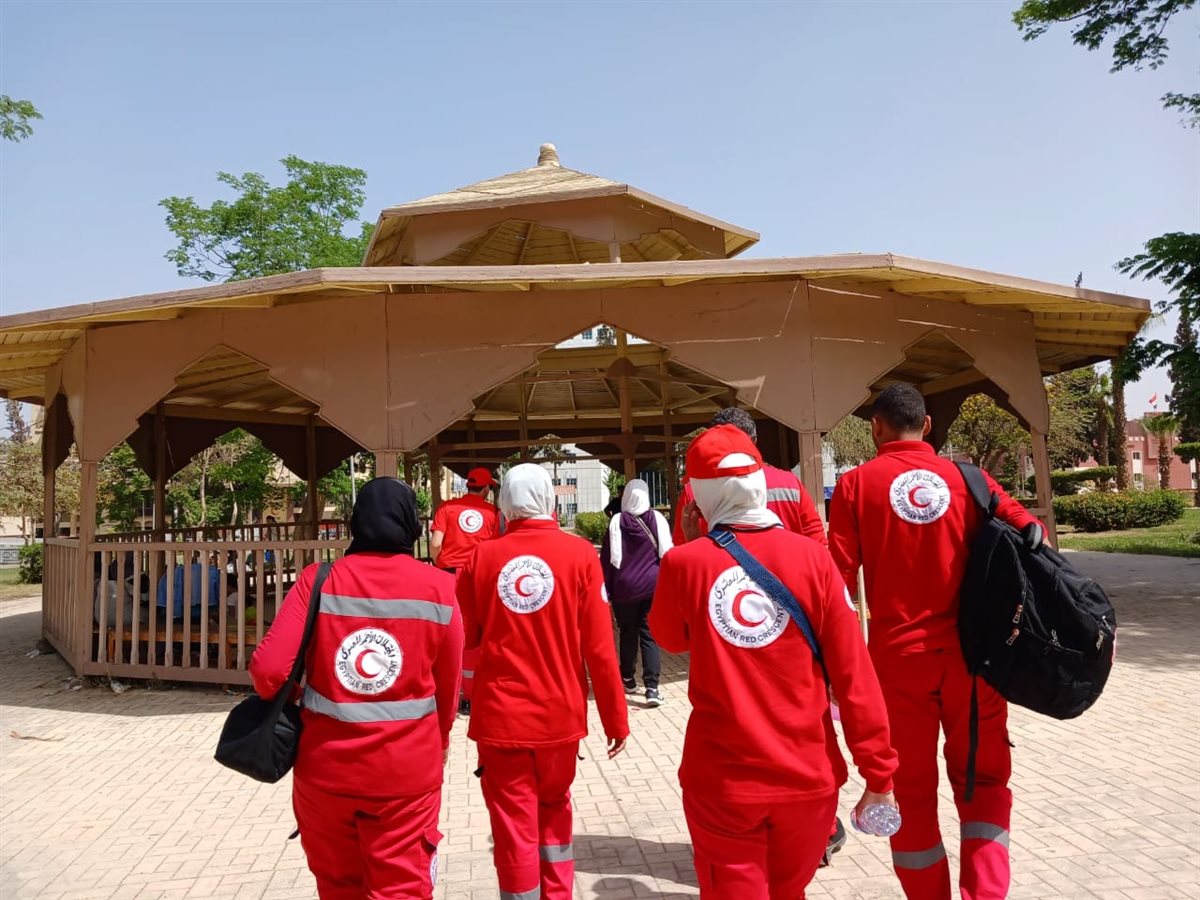 الهلال الاحمر