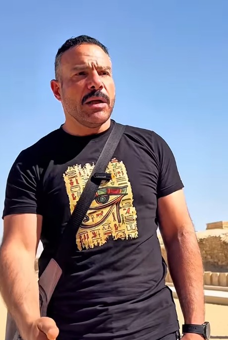 الفنان محمد خميس