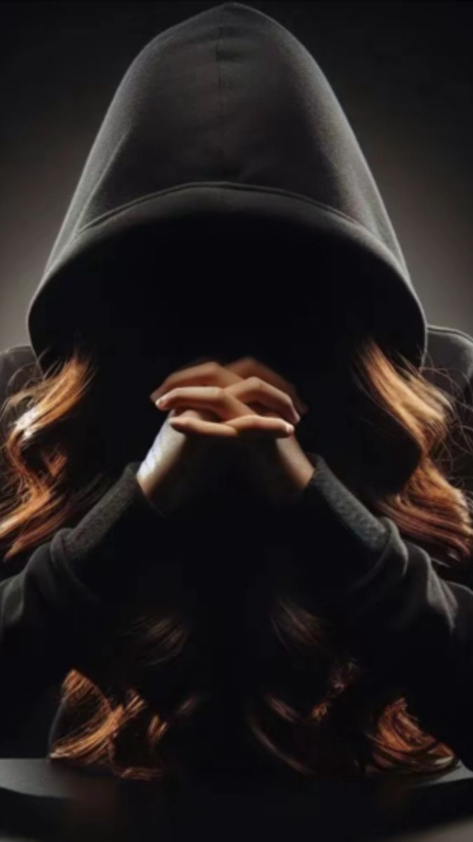 خلفيات بنات حزينة تبكي