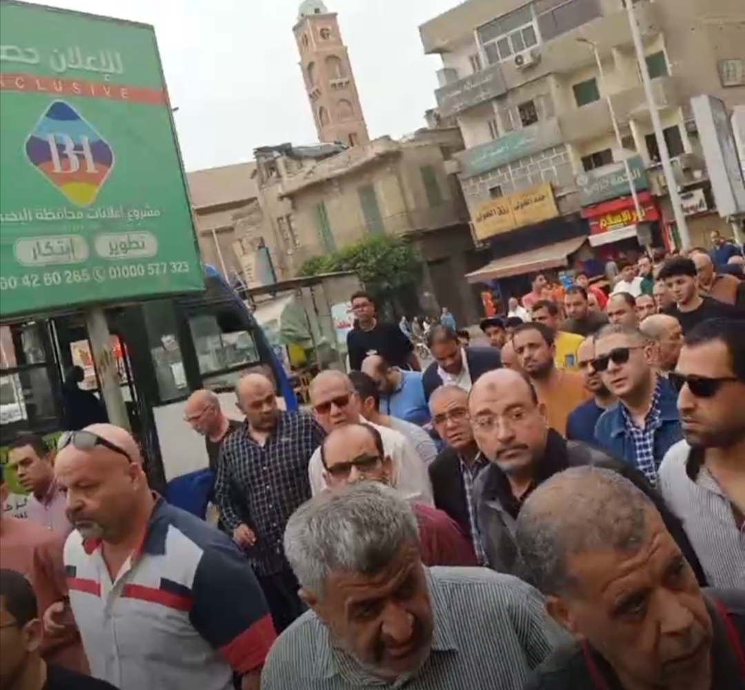 تشييع جثمان تلميذ توفي داخل مدرسته بدمنهور بعد توقف عضلة قلبه