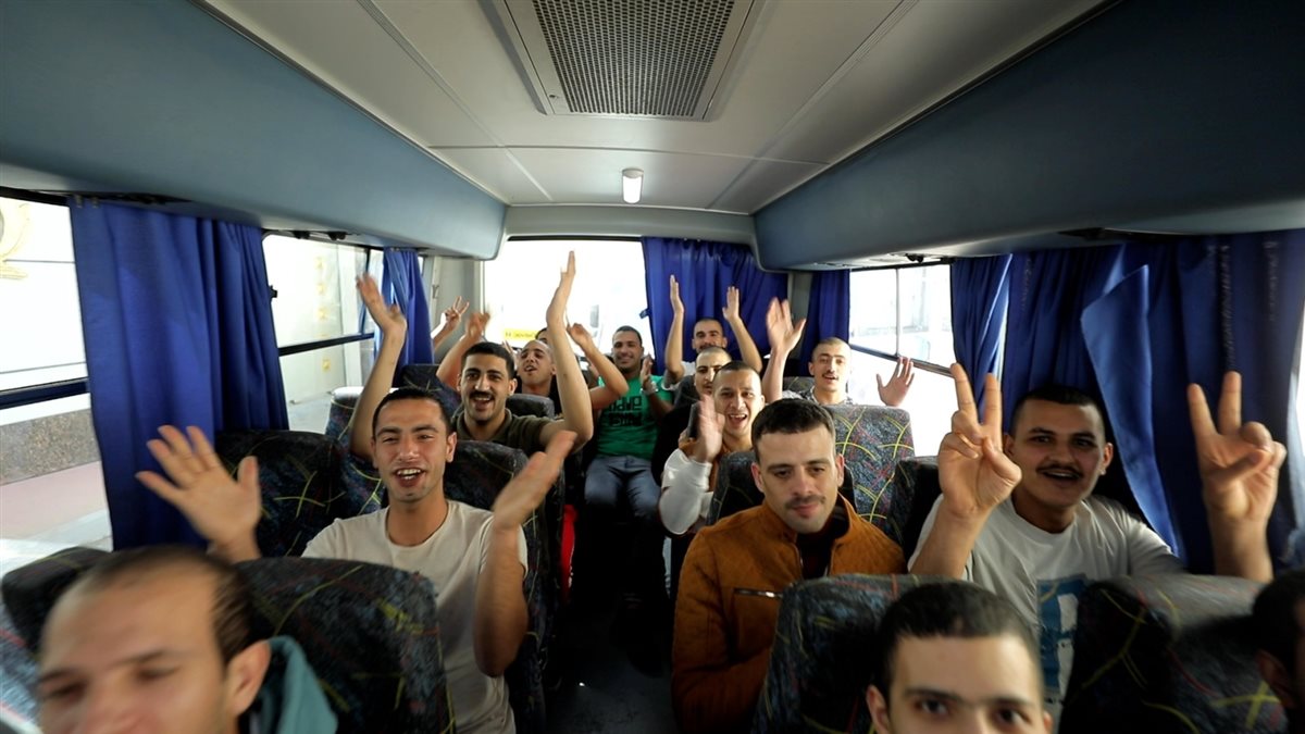 عفو رئاسي عن 746 نزيلا