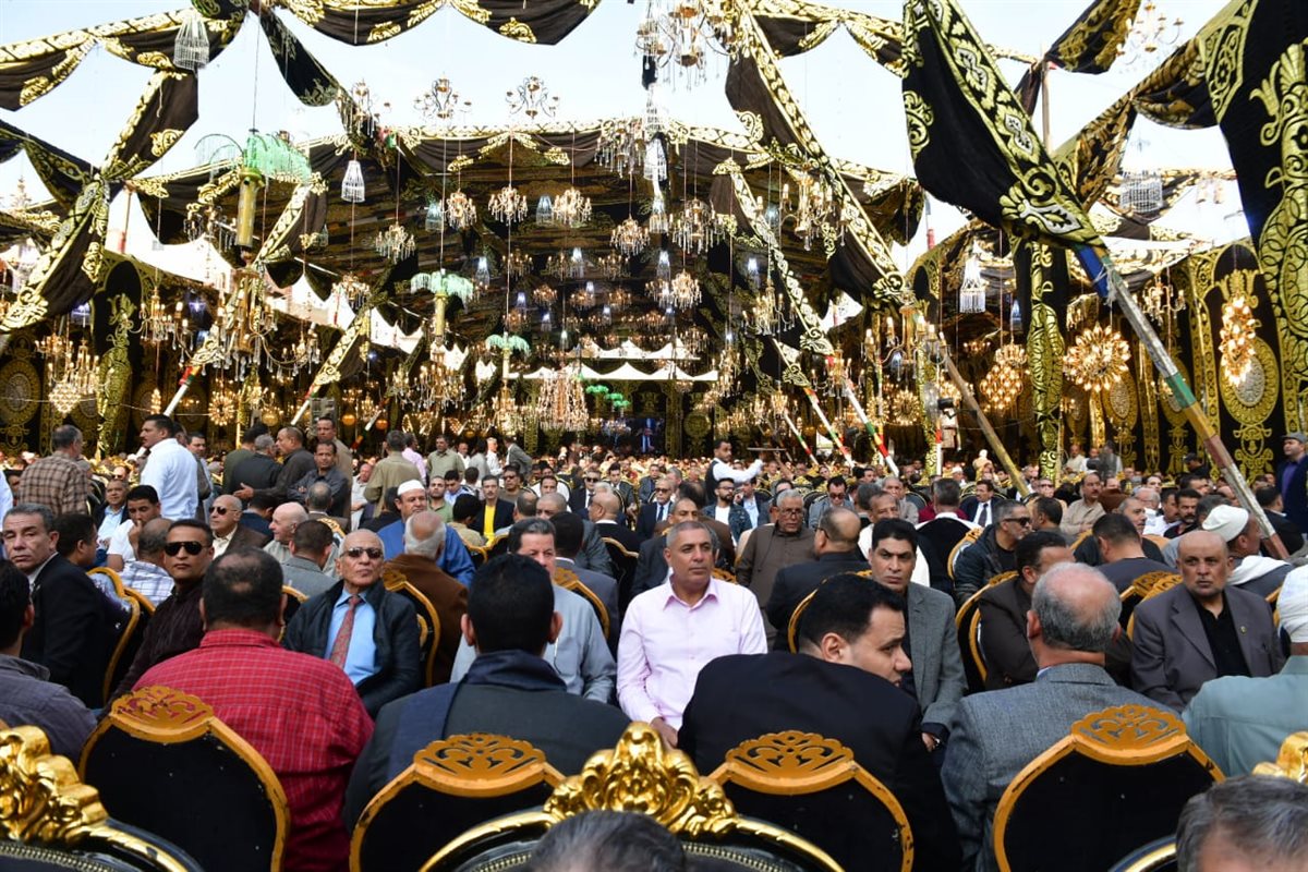 جانب من العزاء 