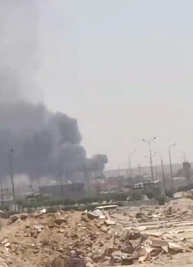 جانب من الحريق