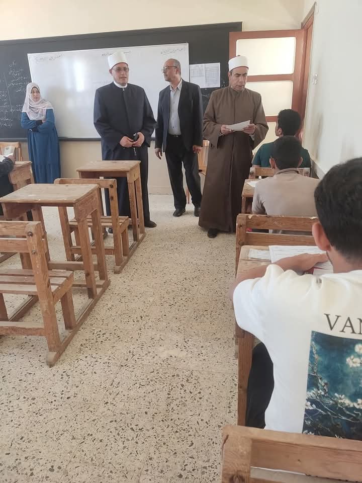 رئيس الإدارة المركزية لجنوب سيناء الازهرية يتفقد اللجان