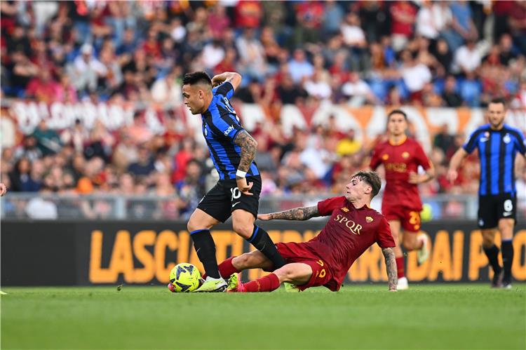 القنوات الناقلة لمشاهدة مباراة إنتر ميلان وروما بث مباشر اليوم