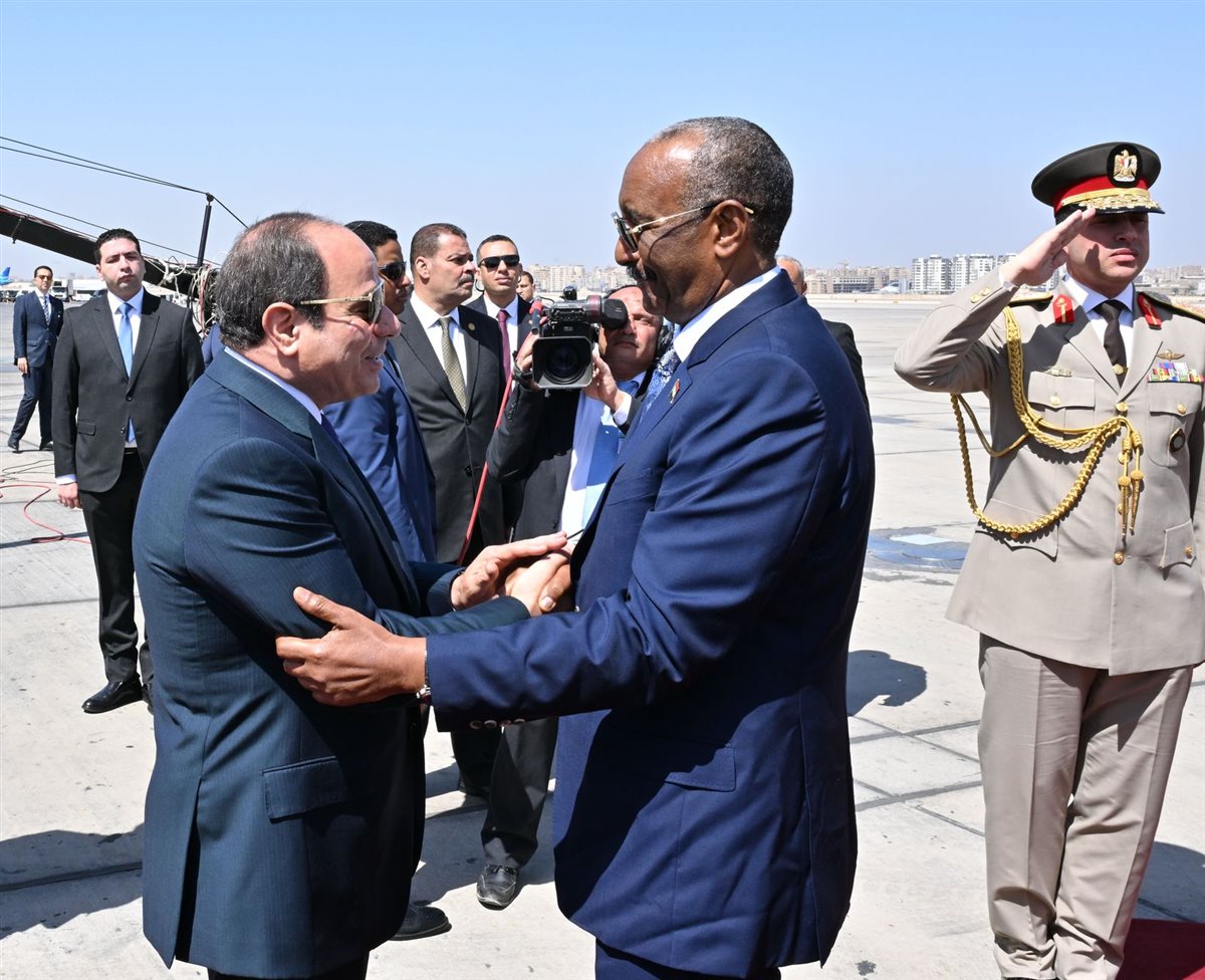 الرئيس السيسي والفريق أول ركن عبد الفتاح البرهان 