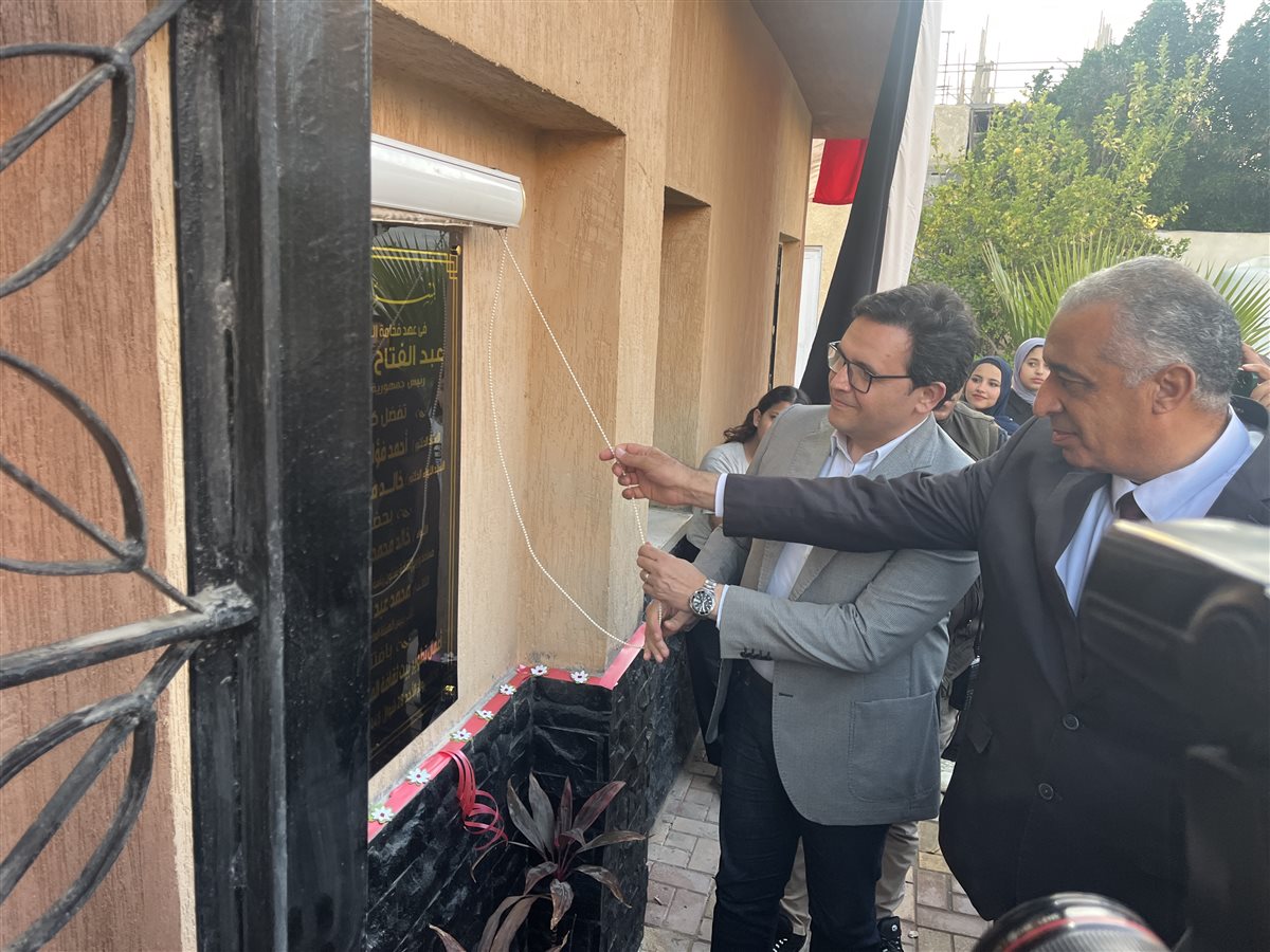 هنو يفتتح بيت ثقافة المساعيد في العريش