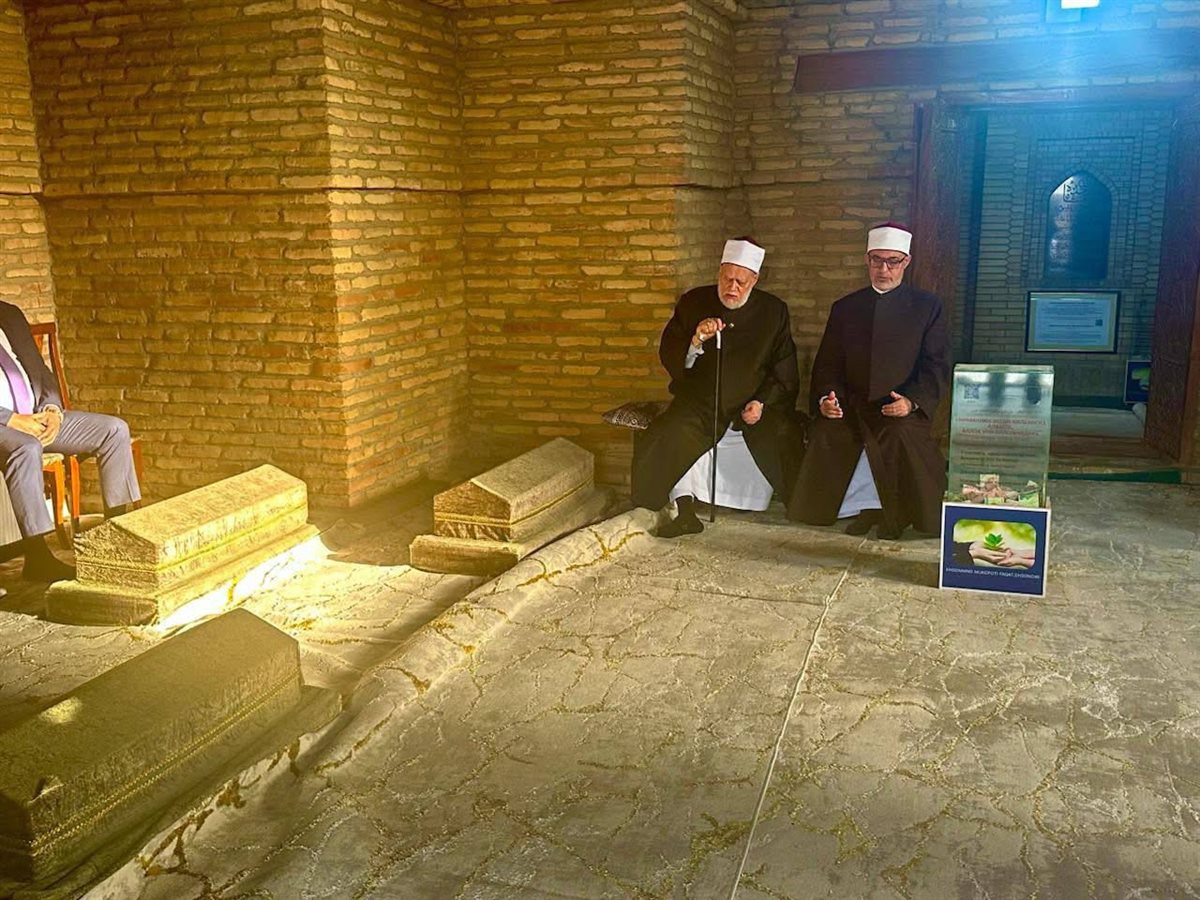 الدكتور نظير عياد مفتي الجمهورية والدكتور علي جمعة