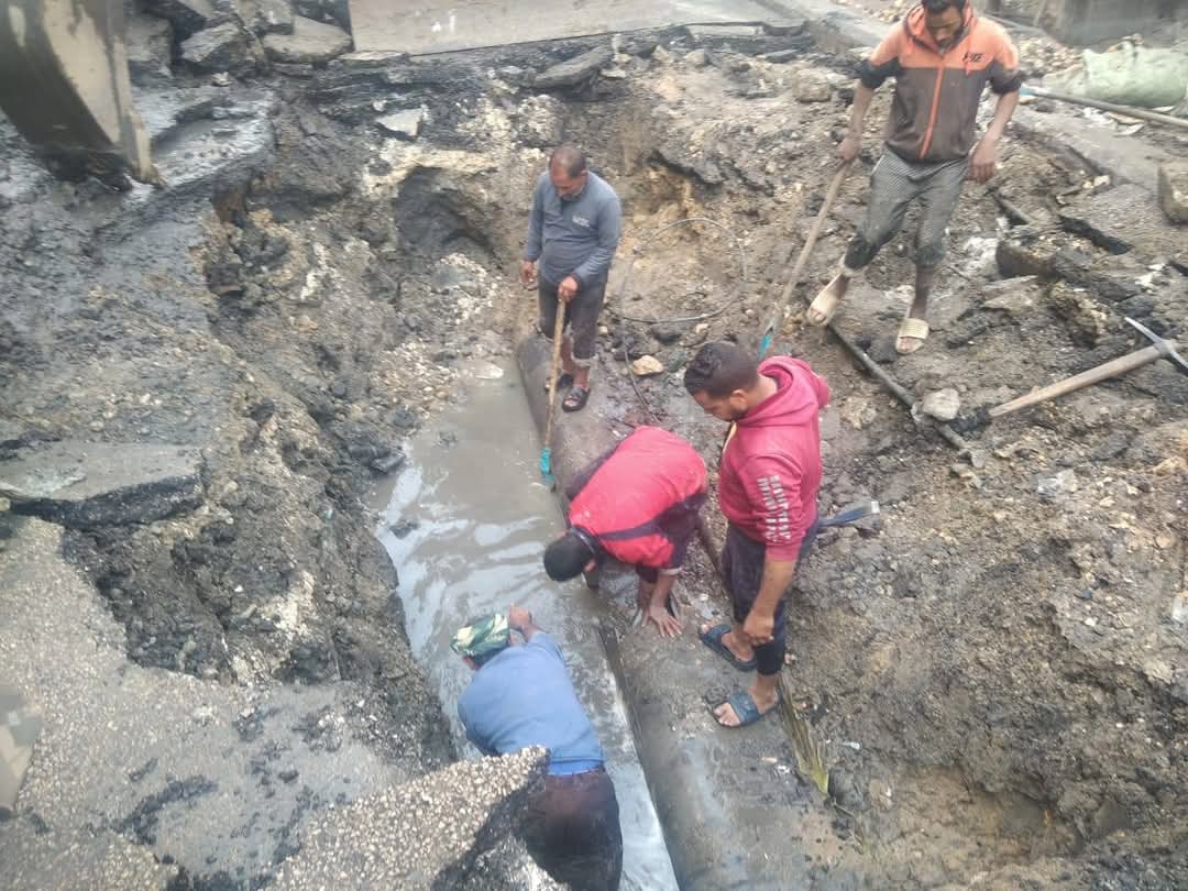 كسر ماسورة مياه وهبوط أرضي ببورسعيد 