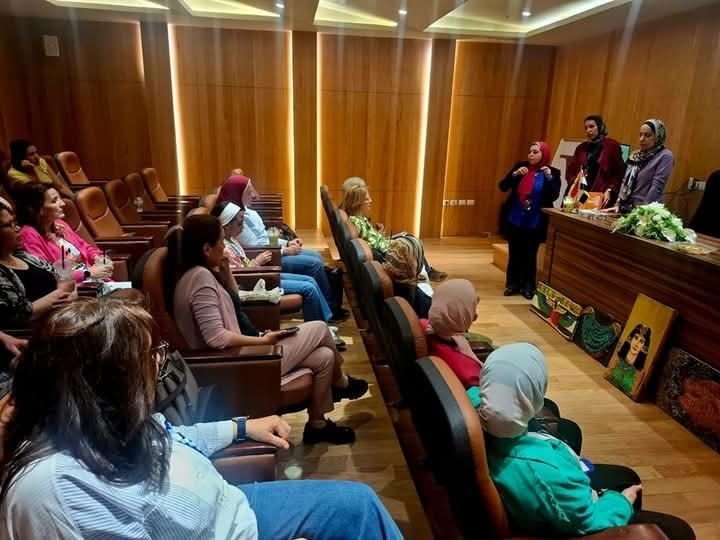 المتحف اليوناني الروماني يستقبل وفدًا دوليًا من Green Museum Hub