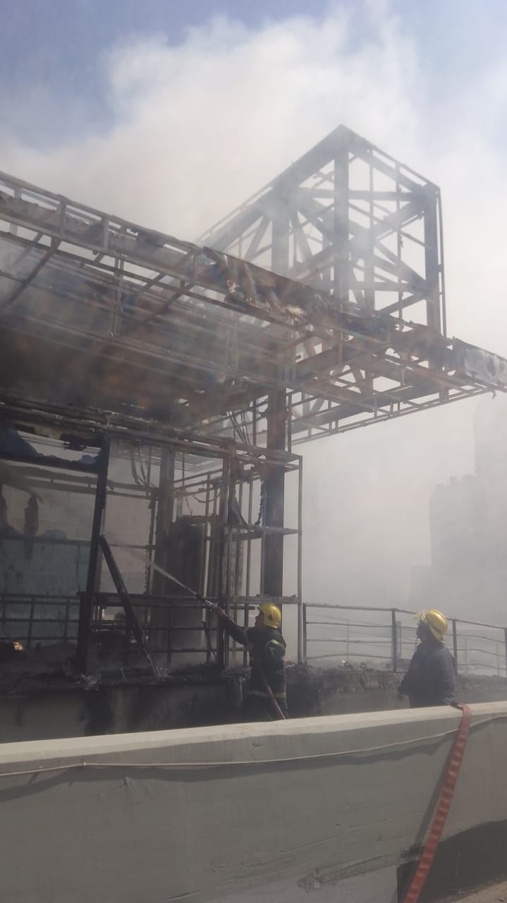 حريق مولد كهرباء بمحطة الأتوبيس الترددي في الخصوص