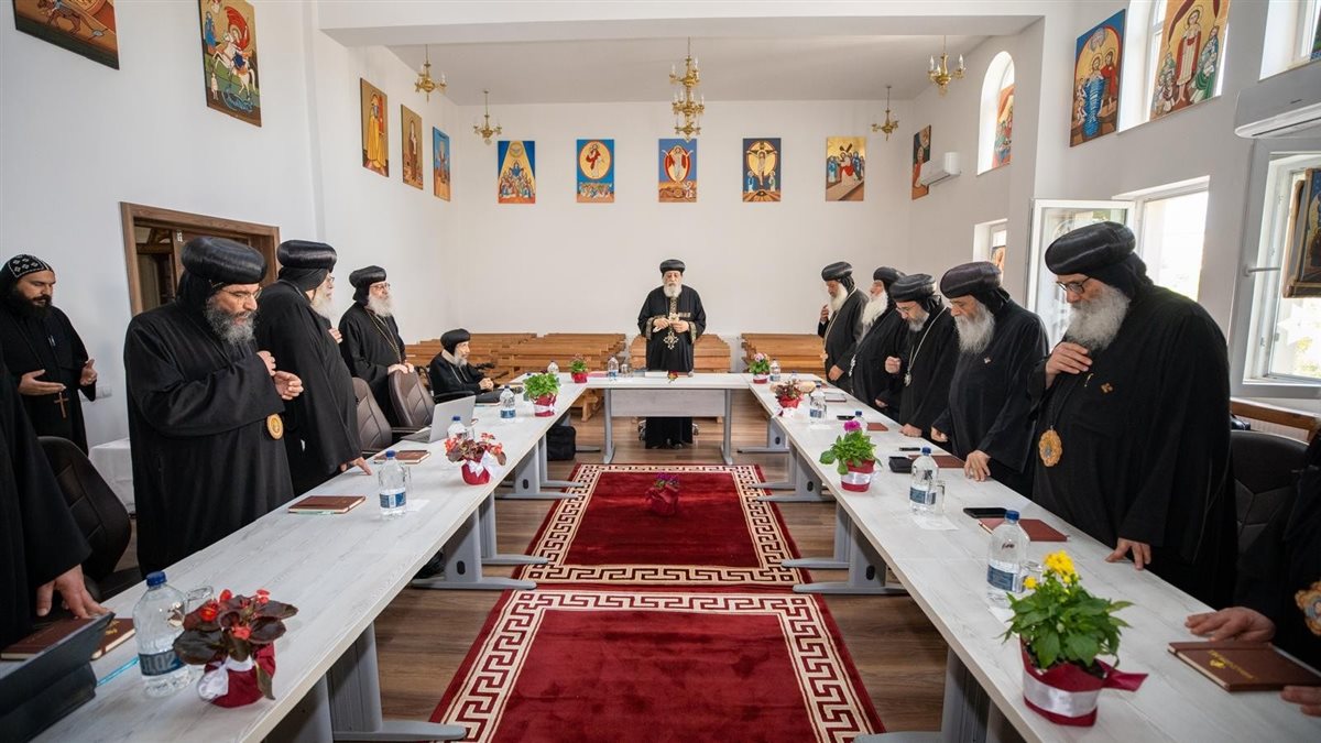 بحضور البابا تواضروس الثاني.. انطلاق لقاء أساقفة أوروبا في رومانيا  