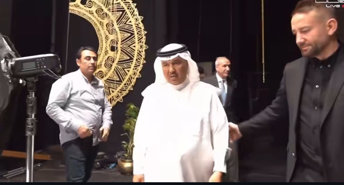 أول حفلة بعد غياب.. محمد عبده يطرب الجمهور المصري في دار الأوبرا المصرية