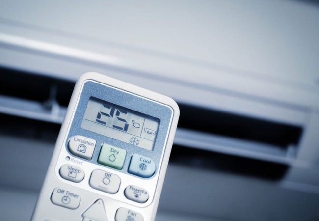 أفضل درجة حرارة المكيف لتوفير الكهرباء في الصيف