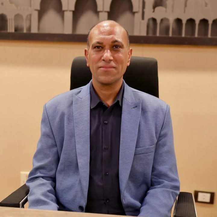 طارق عواد إبراهيم عاشور