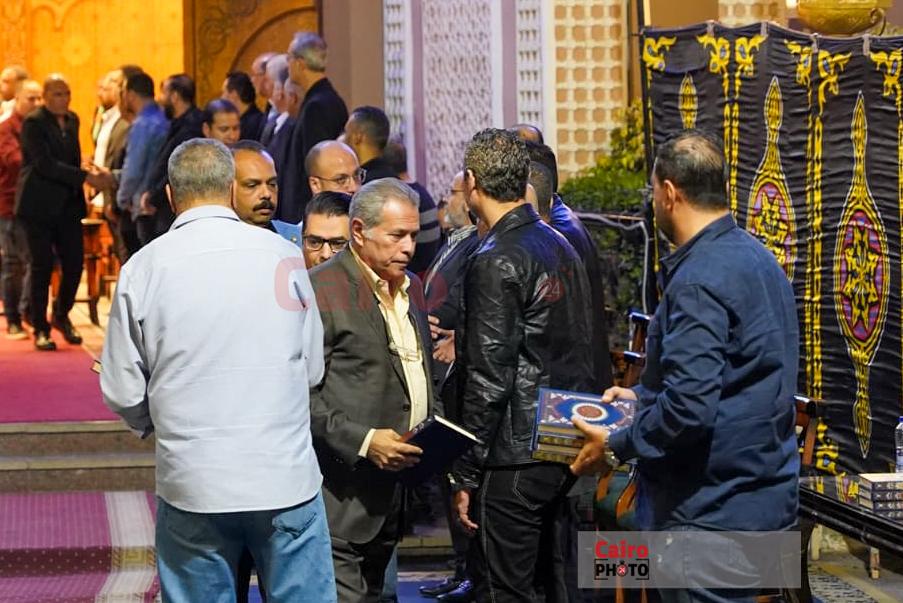 مشاهير الفن والإعلام في عزاء الدكتور وليد مصطفى رئيس مجلس أمناء القاهرة 24 بمسجد الشرطة بالشيخ زايد