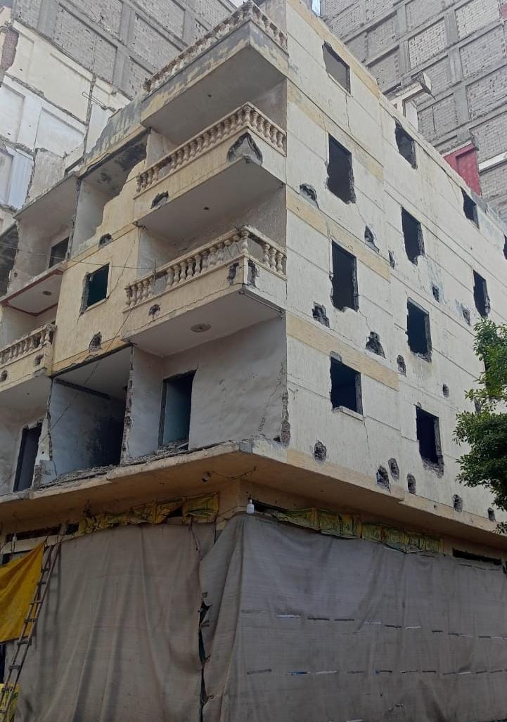إزالة عقارين في الإسكندرية لخطورتهما على حياة المواطنين
