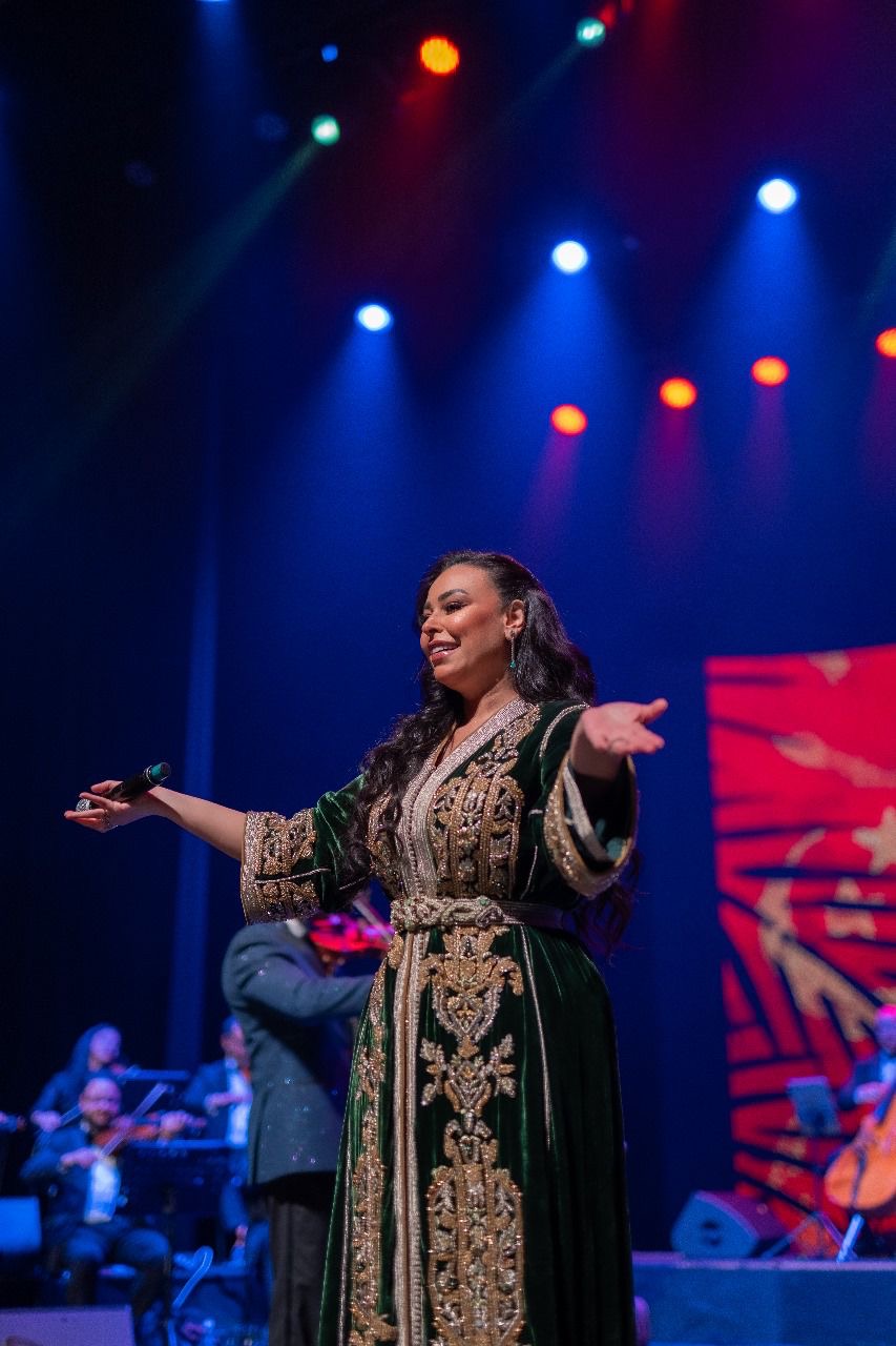 مروة ناجي تطرب الجمهور المغربي علي خشبة المسرح التي تغنت عليه أم كلثوم