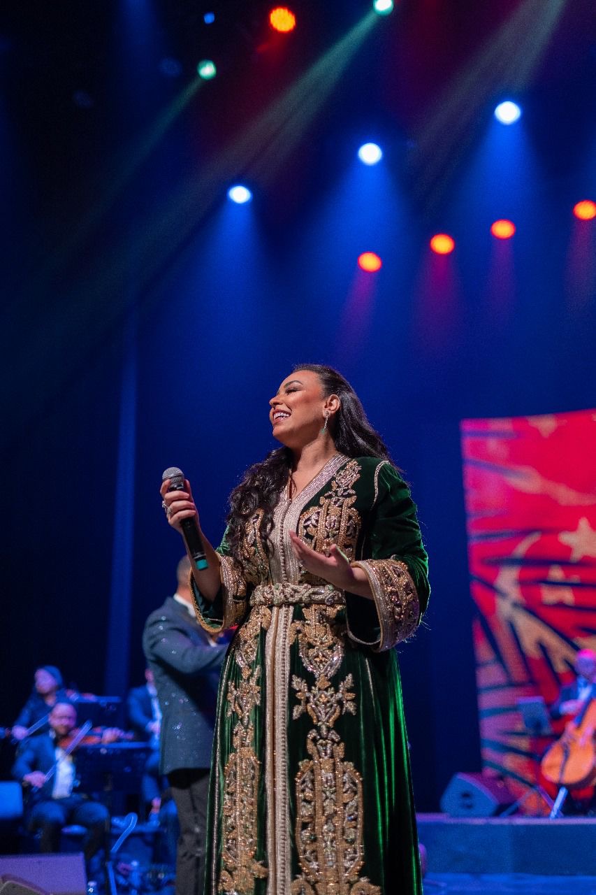 مروة ناجي تطرب الجمهور المغربي علي خشبة المسرح التي تغنت عليه أم كلثوم