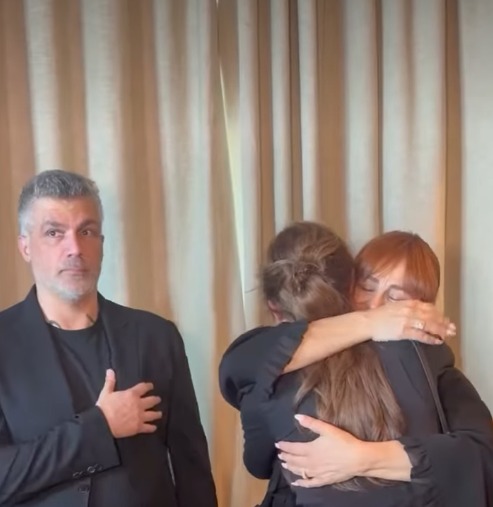 استقبلت أسرة الدكتور وليد مصطفى رئيس مجلس أمناء القاهرة 24، وفي مقدمتها الفنانة كارول سماحة، عزاءه في دولة لبنان