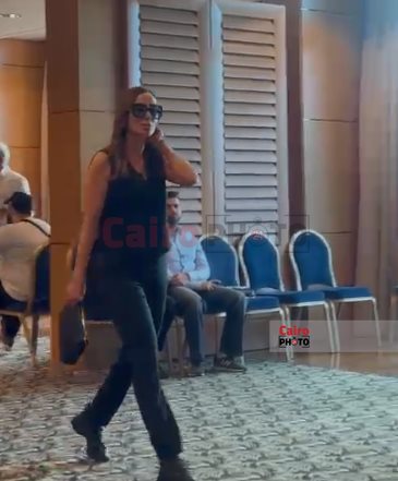 نجوم الفن في عزاء وليد مصطفى رئيس مجلس أمناء القاهرة 24 بـ لبنان