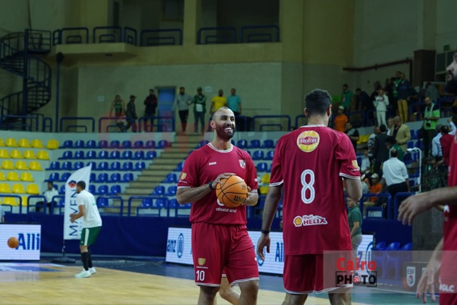 سلة الأهلي والاتحاد