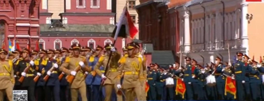 عرض عسكري مصري 