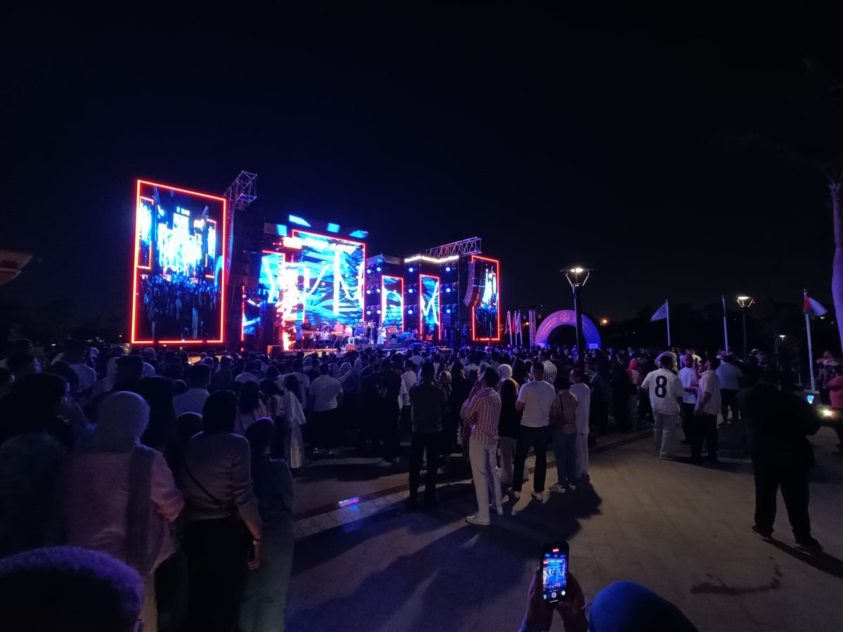 برعاية القاهرة 24 وتنظيم وليد منصور.. رامي صبري يتألق في حفل غنائي بمدينتي بحضور كامل العدد