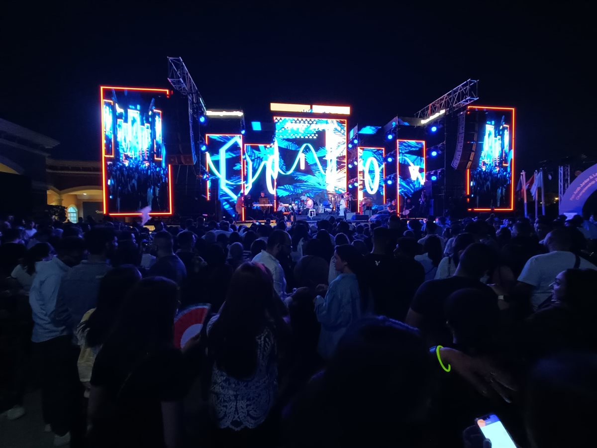 برعاية القاهرة 24 وتنظيم وليد منصور.. رامي صبري يتألق في حفل غنائي بمدينتي بحضور كامل العدد