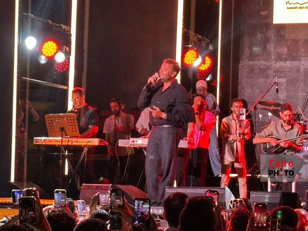 برعاية القاهرة 24 وتنظيم وليد منصور.. رامي صبري يتألق في حفل غنائي بمدينتي بحضور كامل العدد