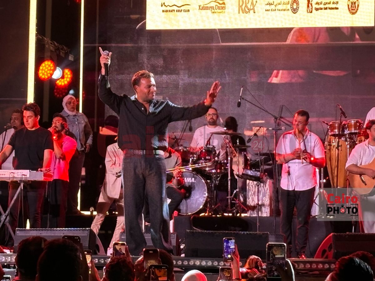رامي صبري يتألق في حفل فني كبير بمدينتي