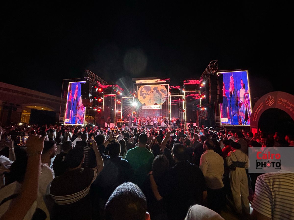 رامي صبري يتألق في حفل فني كبير بمدينتي